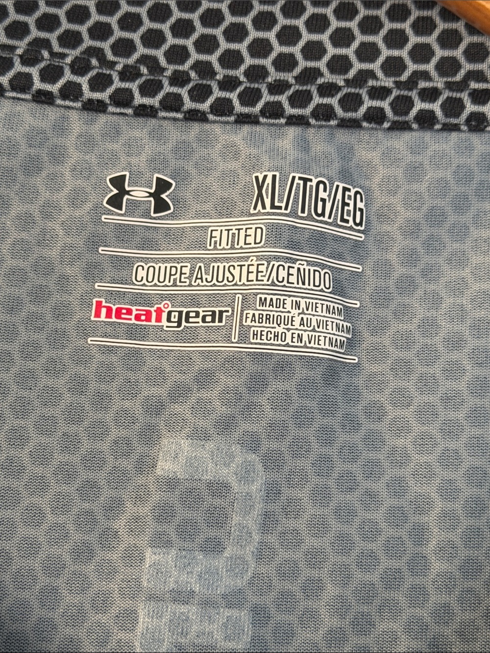Under Armour Black and White Performance Mesh Tank Top - Picture 2 of 3